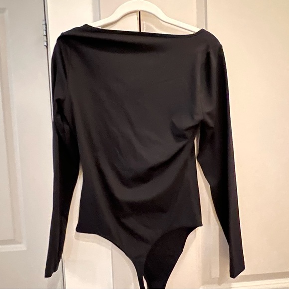 Abercrombie Black Long-Sleeve Seamless Fabric Corset Bodysuit - Picture 3 of 4
